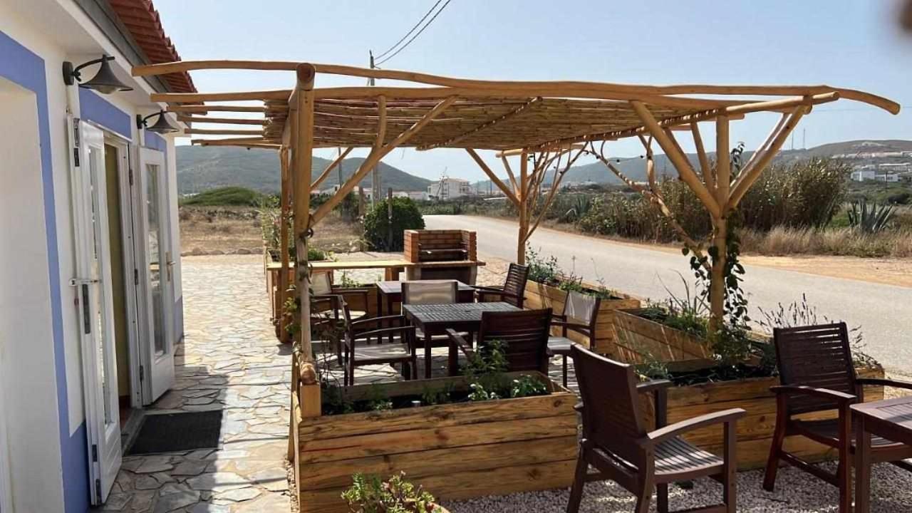 Casa Presente Guesthouse 卡拉帕泰拉 外观 照片